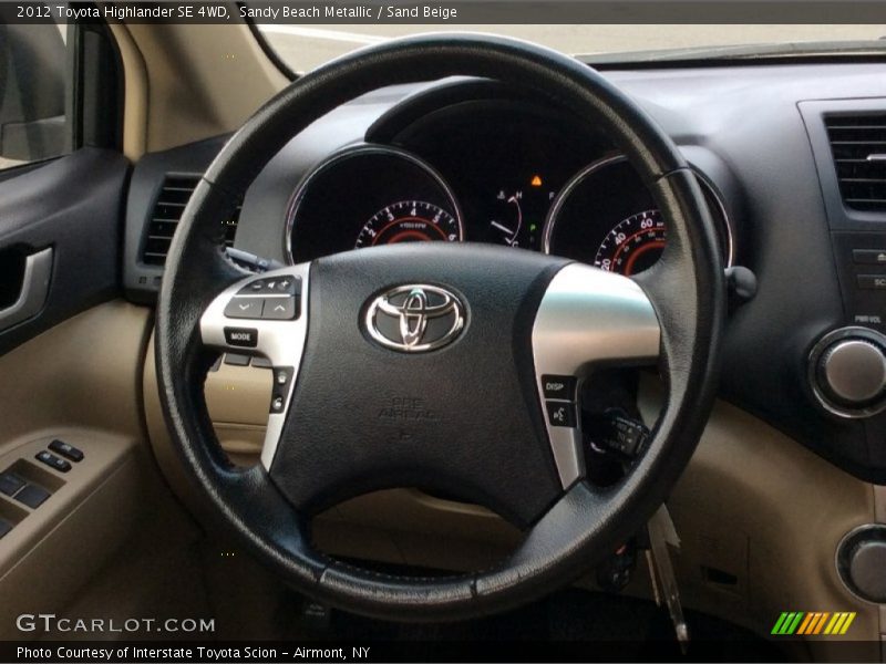 Sandy Beach Metallic / Sand Beige 2012 Toyota Highlander SE 4WD