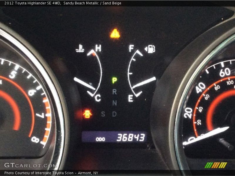 Sandy Beach Metallic / Sand Beige 2012 Toyota Highlander SE 4WD