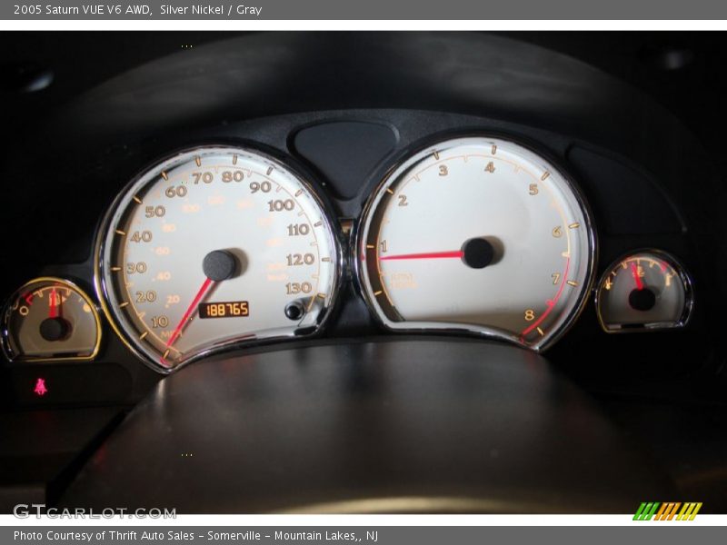 Silver Nickel / Gray 2005 Saturn VUE V6 AWD