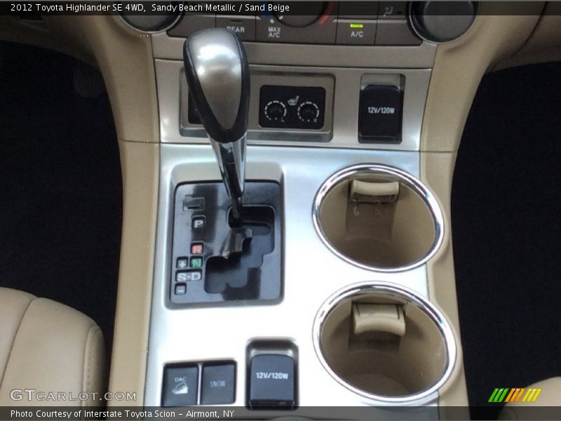 Sandy Beach Metallic / Sand Beige 2012 Toyota Highlander SE 4WD