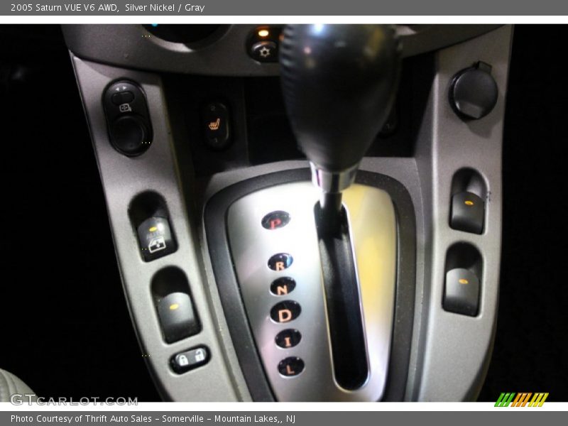 Silver Nickel / Gray 2005 Saturn VUE V6 AWD