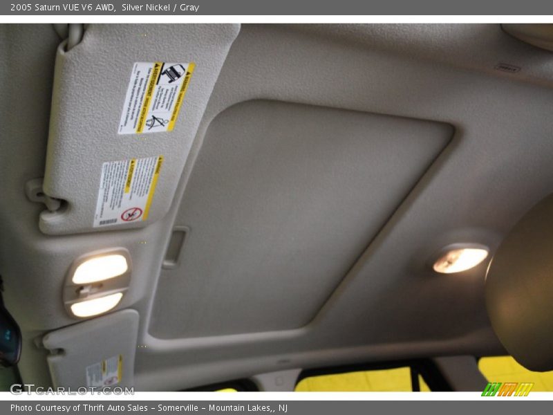 Silver Nickel / Gray 2005 Saturn VUE V6 AWD