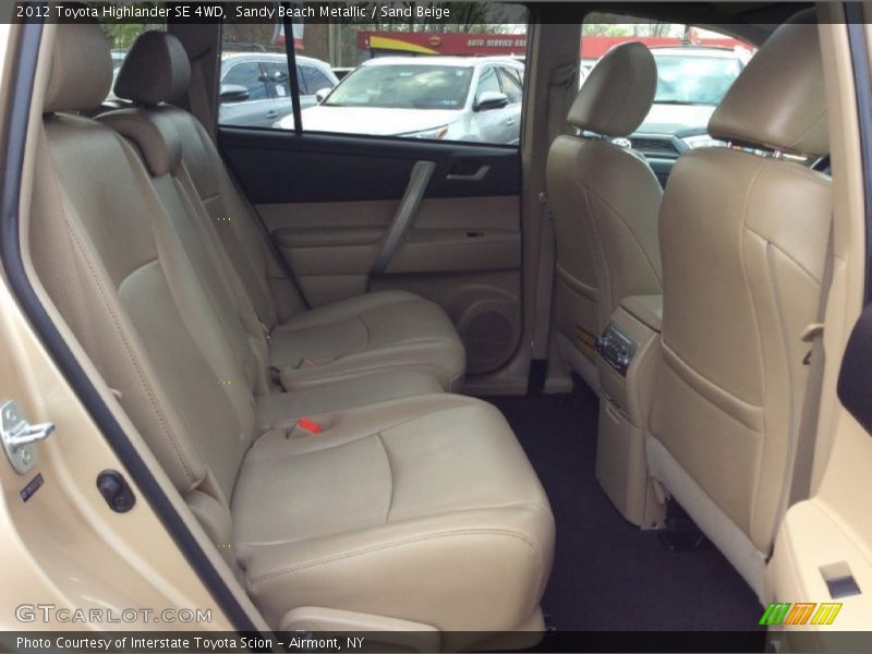 Sandy Beach Metallic / Sand Beige 2012 Toyota Highlander SE 4WD