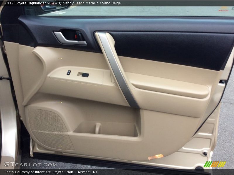 Sandy Beach Metallic / Sand Beige 2012 Toyota Highlander SE 4WD