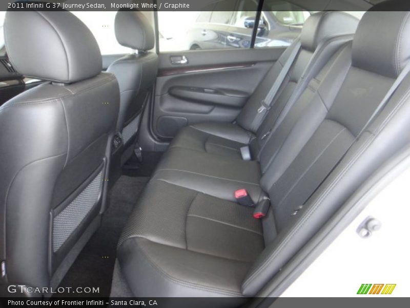 Moonlight White / Graphite 2011 Infiniti G 37 Journey Sedan