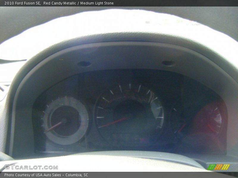 Red Candy Metallic / Medium Light Stone 2010 Ford Fusion SE