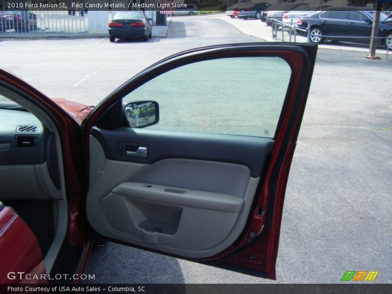 Red Candy Metallic / Medium Light Stone 2010 Ford Fusion SE
