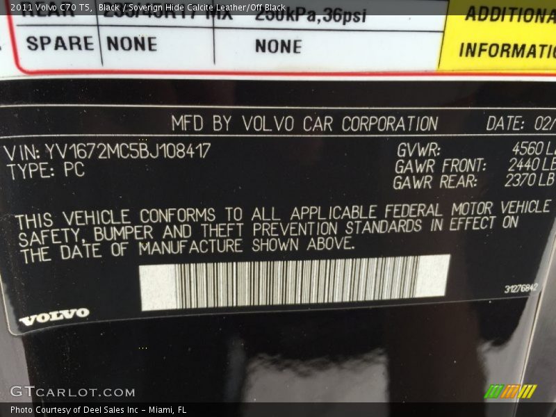 Black / Soverign Hide Calcite Leather/Off Black 2011 Volvo C70 T5