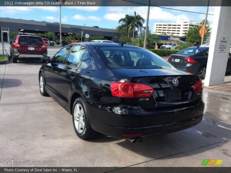 Black / Titan Black 2012 Volkswagen Jetta TDI Sedan