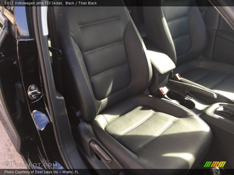 Black / Titan Black 2012 Volkswagen Jetta TDI Sedan