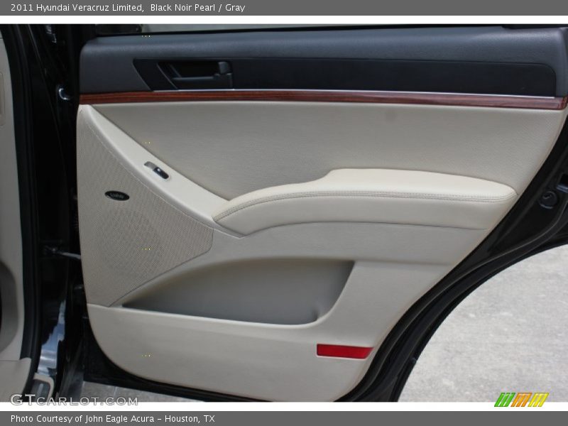 Black Noir Pearl / Gray 2011 Hyundai Veracruz Limited