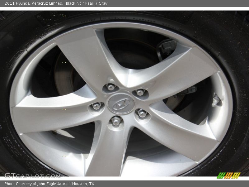 Black Noir Pearl / Gray 2011 Hyundai Veracruz Limited
