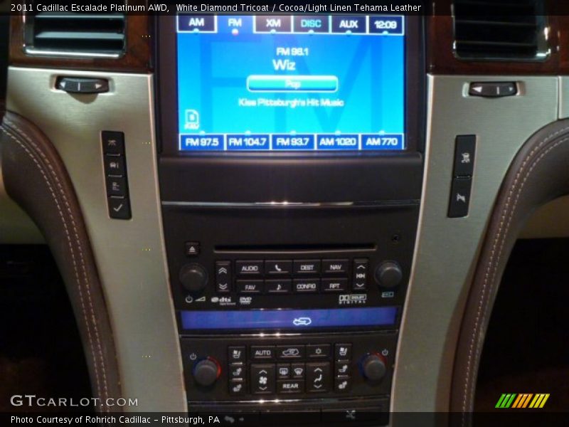 White Diamond Tricoat / Cocoa/Light Linen Tehama Leather 2011 Cadillac Escalade Platinum AWD