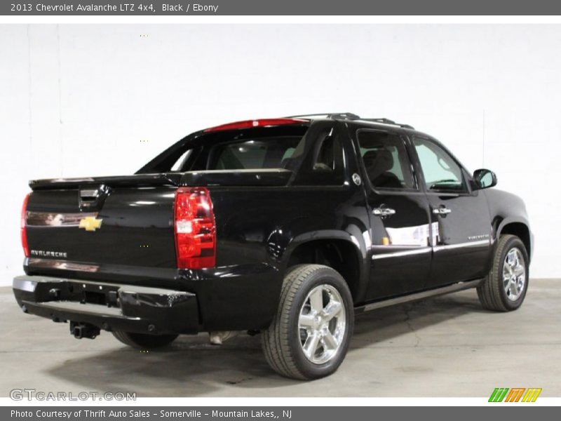 Black / Ebony 2013 Chevrolet Avalanche LTZ 4x4