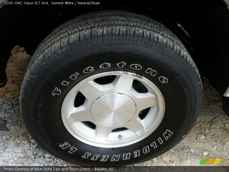 Summit White / Neutral/Shale 2005 GMC Yukon SLT 4x4