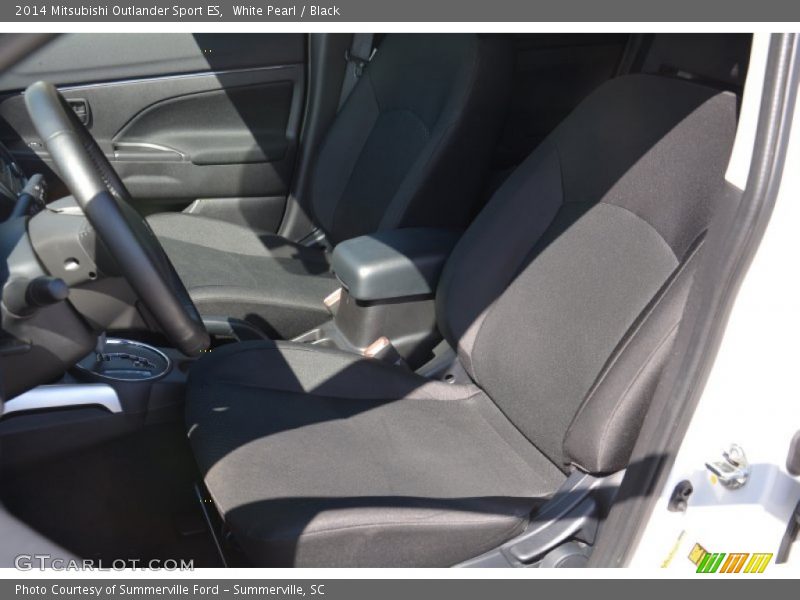 White Pearl / Black 2014 Mitsubishi Outlander Sport ES