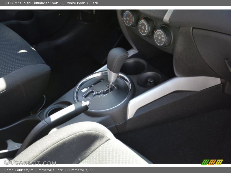 White Pearl / Black 2014 Mitsubishi Outlander Sport ES