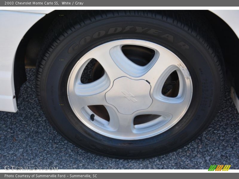 White / Gray 2003 Chevrolet Monte Carlo SS