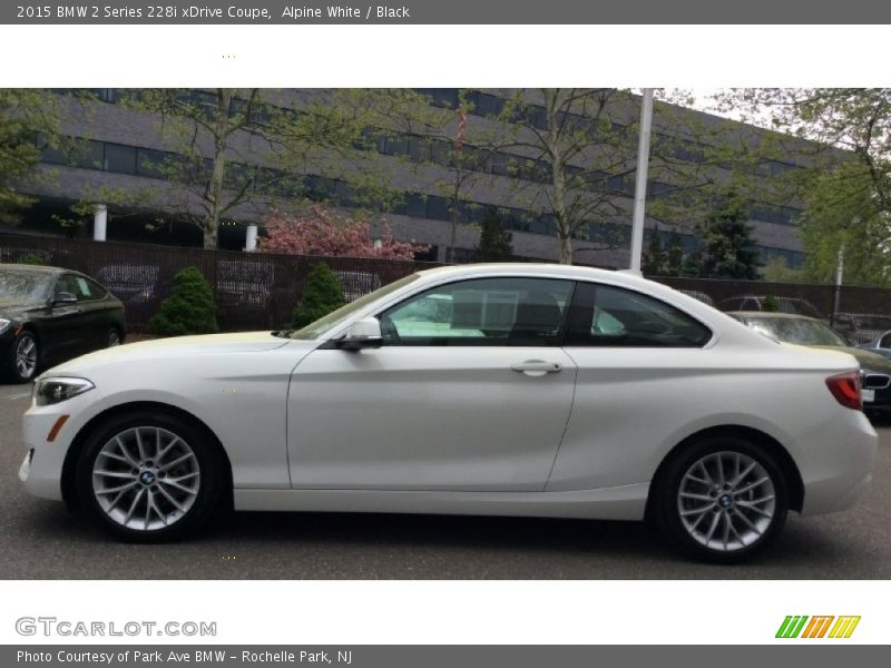 Alpine White / Black 2015 BMW 2 Series 228i xDrive Coupe
