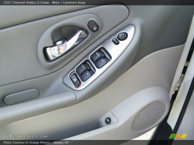 White / Cashmere Beige 2007 Chevrolet Malibu LS Sedan