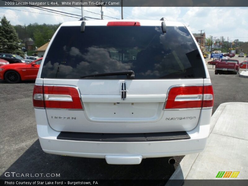 White Platinum Tri-Coat / Camel 2009 Lincoln Navigator L 4x4
