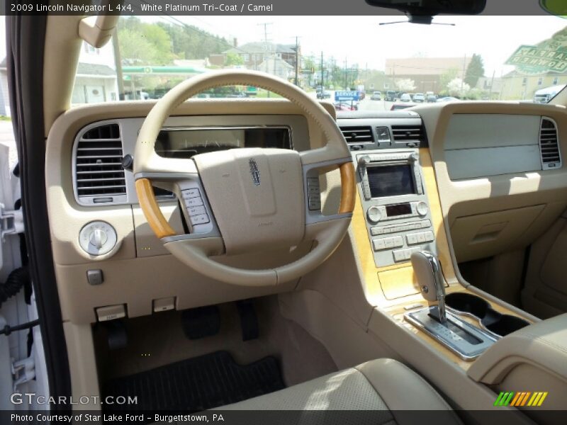 White Platinum Tri-Coat / Camel 2009 Lincoln Navigator L 4x4