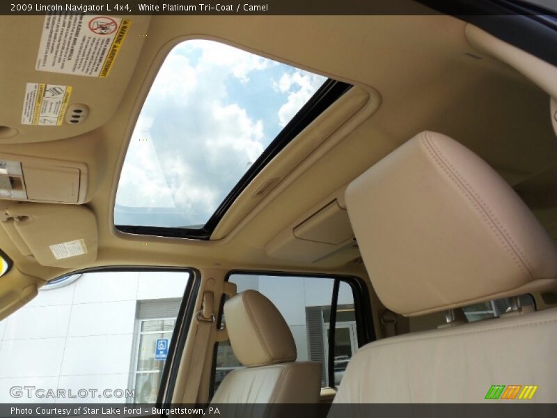 White Platinum Tri-Coat / Camel 2009 Lincoln Navigator L 4x4