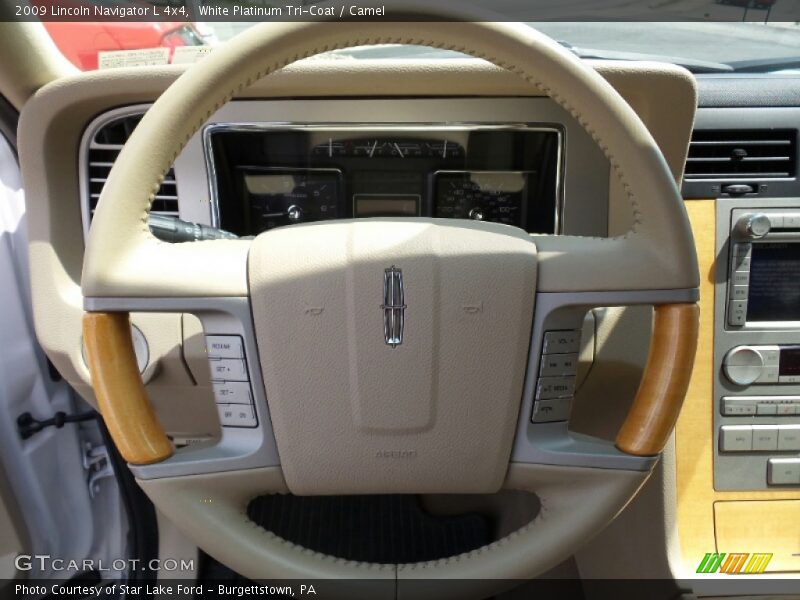 White Platinum Tri-Coat / Camel 2009 Lincoln Navigator L 4x4