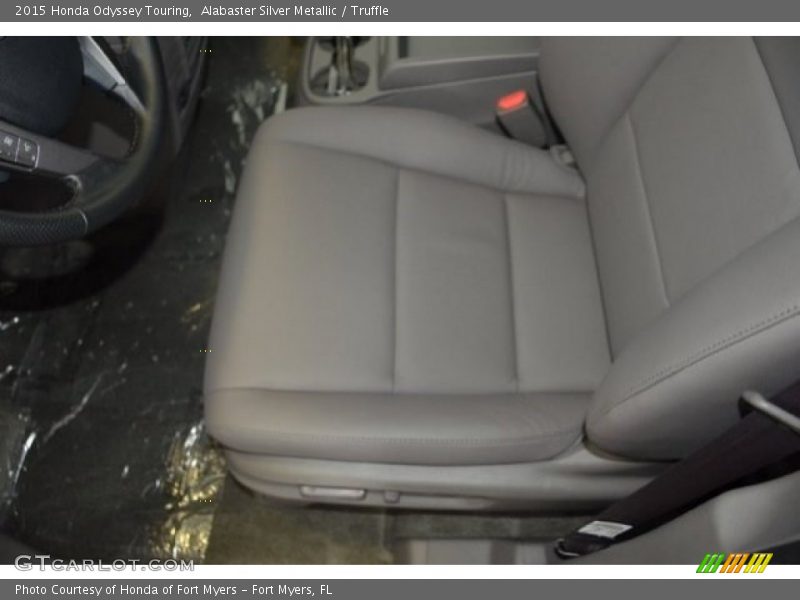 Alabaster Silver Metallic / Truffle 2015 Honda Odyssey Touring
