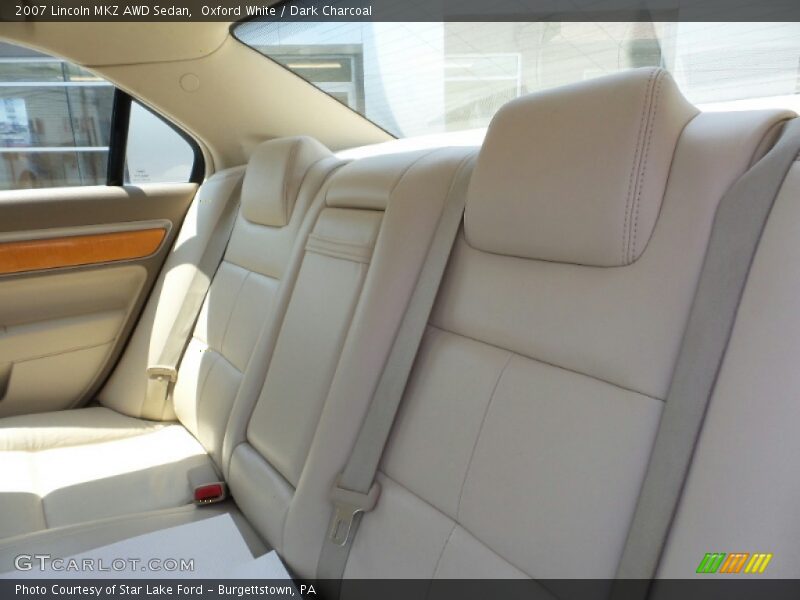 Oxford White / Dark Charcoal 2007 Lincoln MKZ AWD Sedan