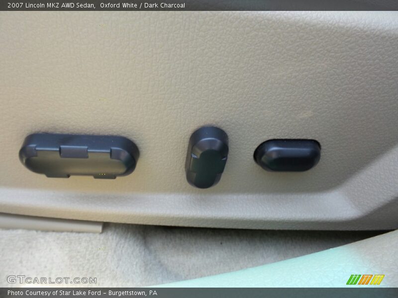 Oxford White / Dark Charcoal 2007 Lincoln MKZ AWD Sedan