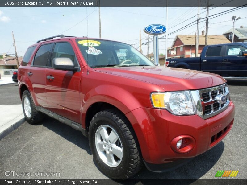 Front 3/4 View of 2009 Escape XLT V6