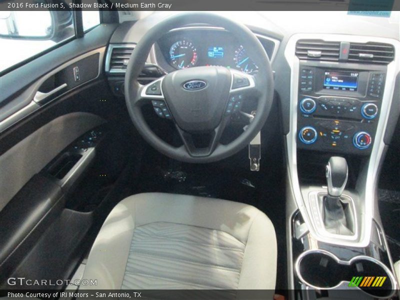 Shadow Black / Medium Earth Gray 2016 Ford Fusion S