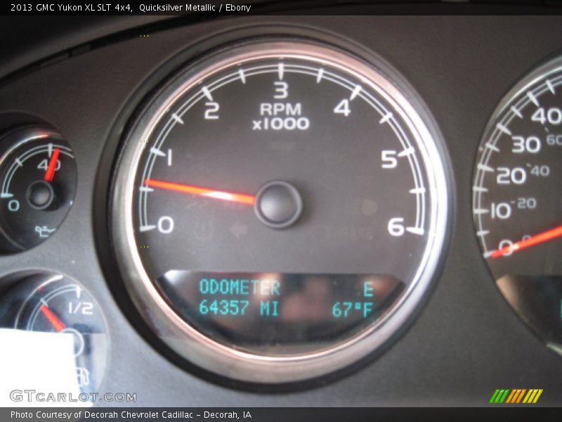 Quicksilver Metallic / Ebony 2013 GMC Yukon XL SLT 4x4