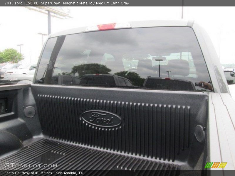Magnetic Metallic / Medium Earth Gray 2015 Ford F150 XLT SuperCrew