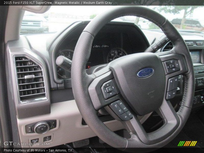 Magnetic Metallic / Medium Earth Gray 2015 Ford F150 XLT SuperCrew