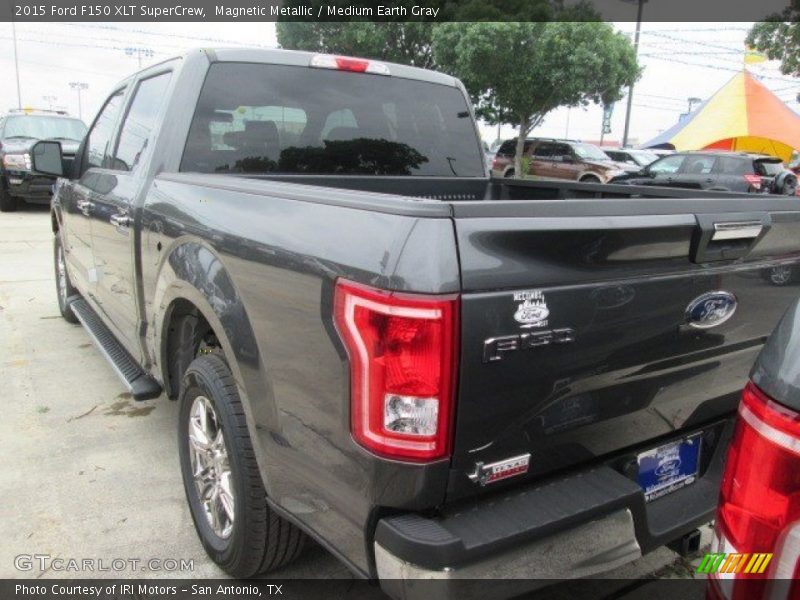 Magnetic Metallic / Medium Earth Gray 2015 Ford F150 XLT SuperCrew