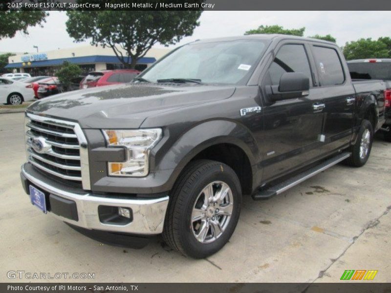 Magnetic Metallic / Medium Earth Gray 2015 Ford F150 XLT SuperCrew