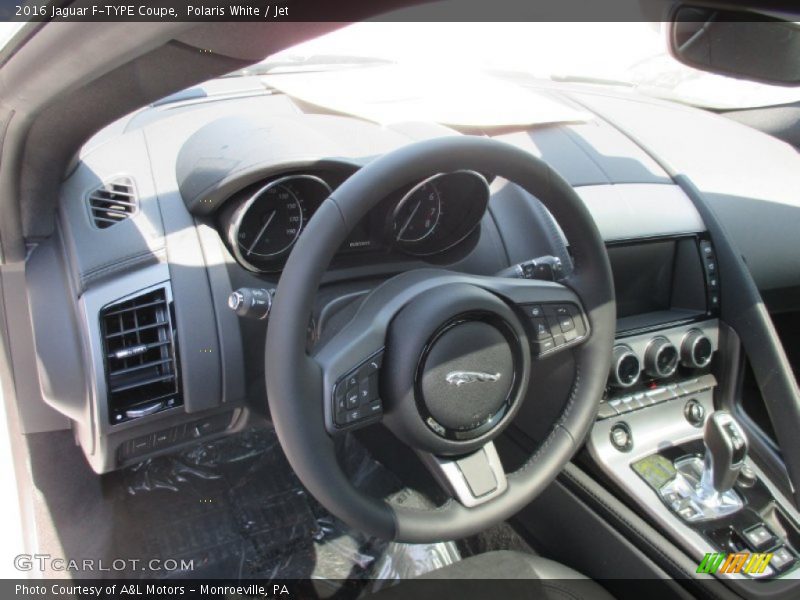Dashboard of 2016 F-TYPE Coupe