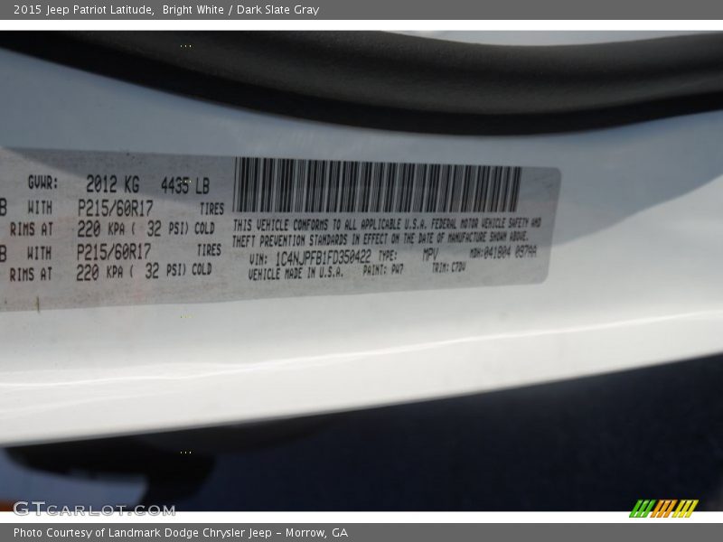 Bright White / Dark Slate Gray 2015 Jeep Patriot Latitude