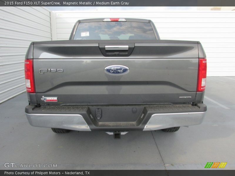 Magnetic Metallic / Medium Earth Gray 2015 Ford F150 XLT SuperCrew