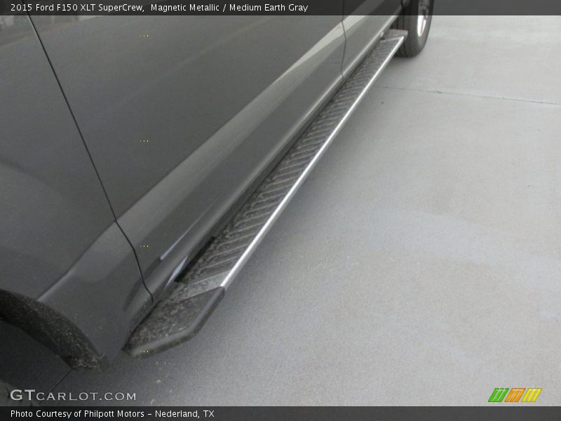 Magnetic Metallic / Medium Earth Gray 2015 Ford F150 XLT SuperCrew