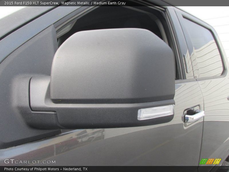Magnetic Metallic / Medium Earth Gray 2015 Ford F150 XLT SuperCrew