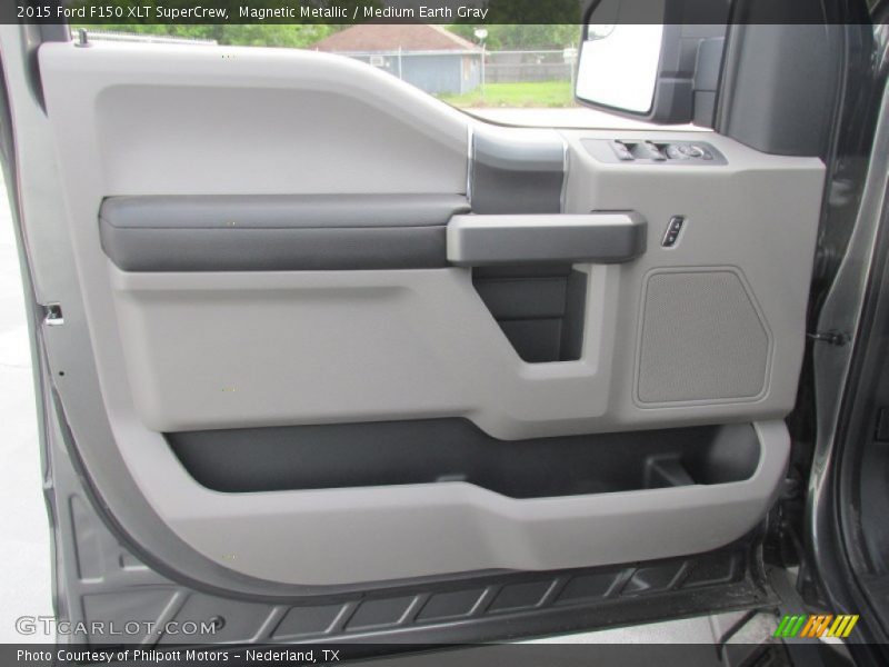 Magnetic Metallic / Medium Earth Gray 2015 Ford F150 XLT SuperCrew