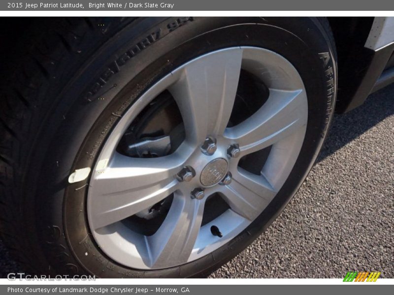 Bright White / Dark Slate Gray 2015 Jeep Patriot Latitude