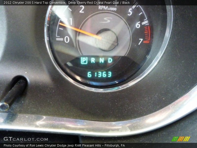 Deep Cherry Red Crystal Pearl Coat / Black 2012 Chrysler 200 S Hard Top Convertible