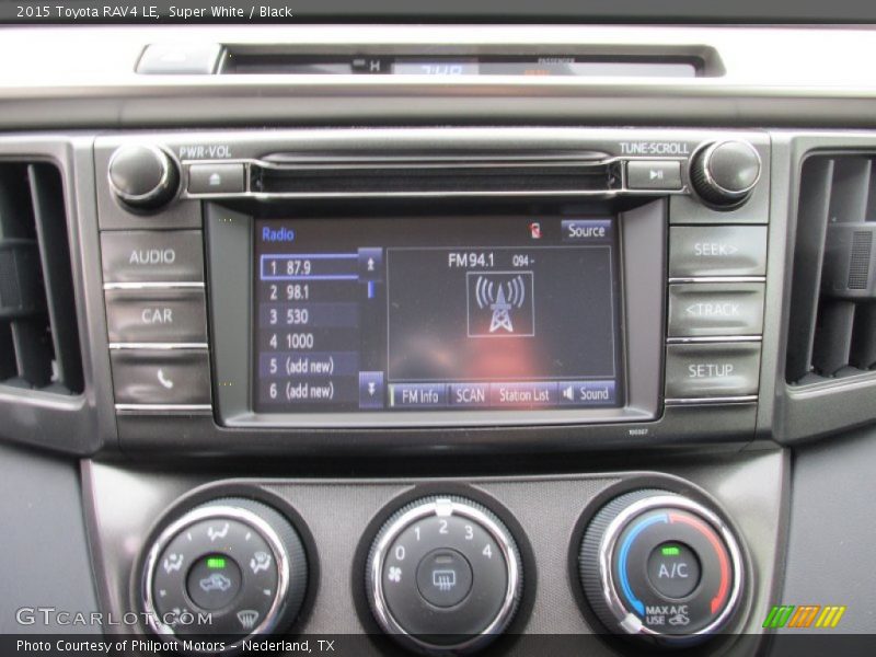 Super White / Black 2015 Toyota RAV4 LE