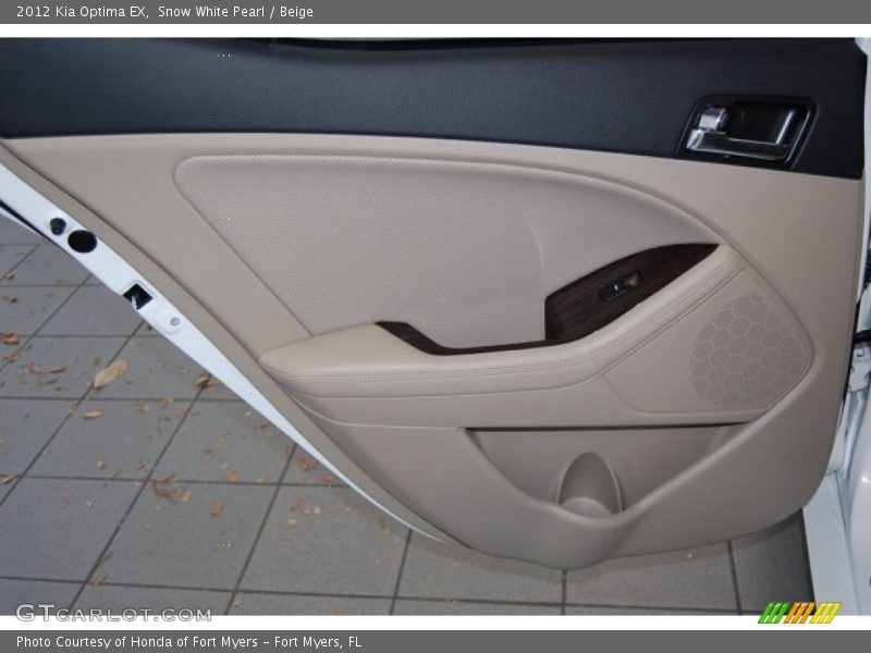 Snow White Pearl / Beige 2012 Kia Optima EX