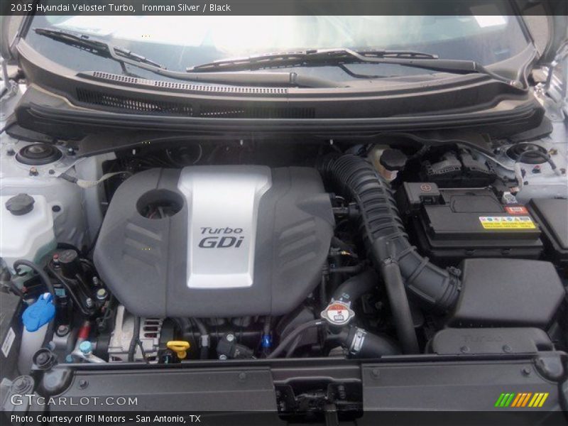 Ironman Silver / Black 2015 Hyundai Veloster Turbo