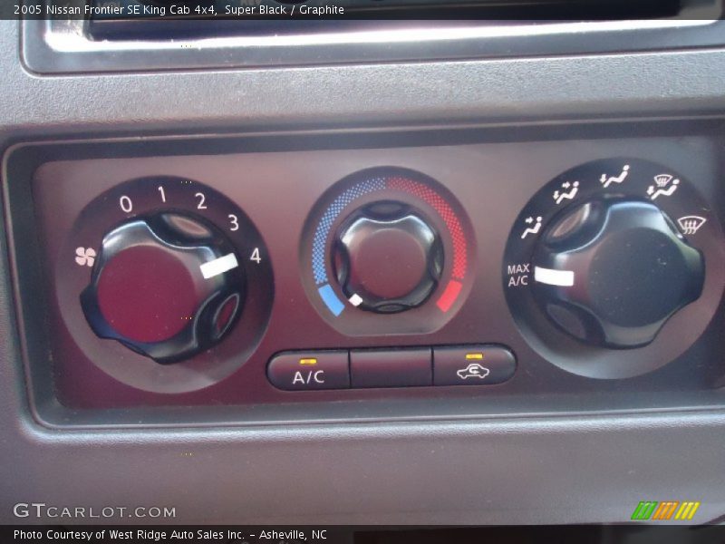 Super Black / Graphite 2005 Nissan Frontier SE King Cab 4x4